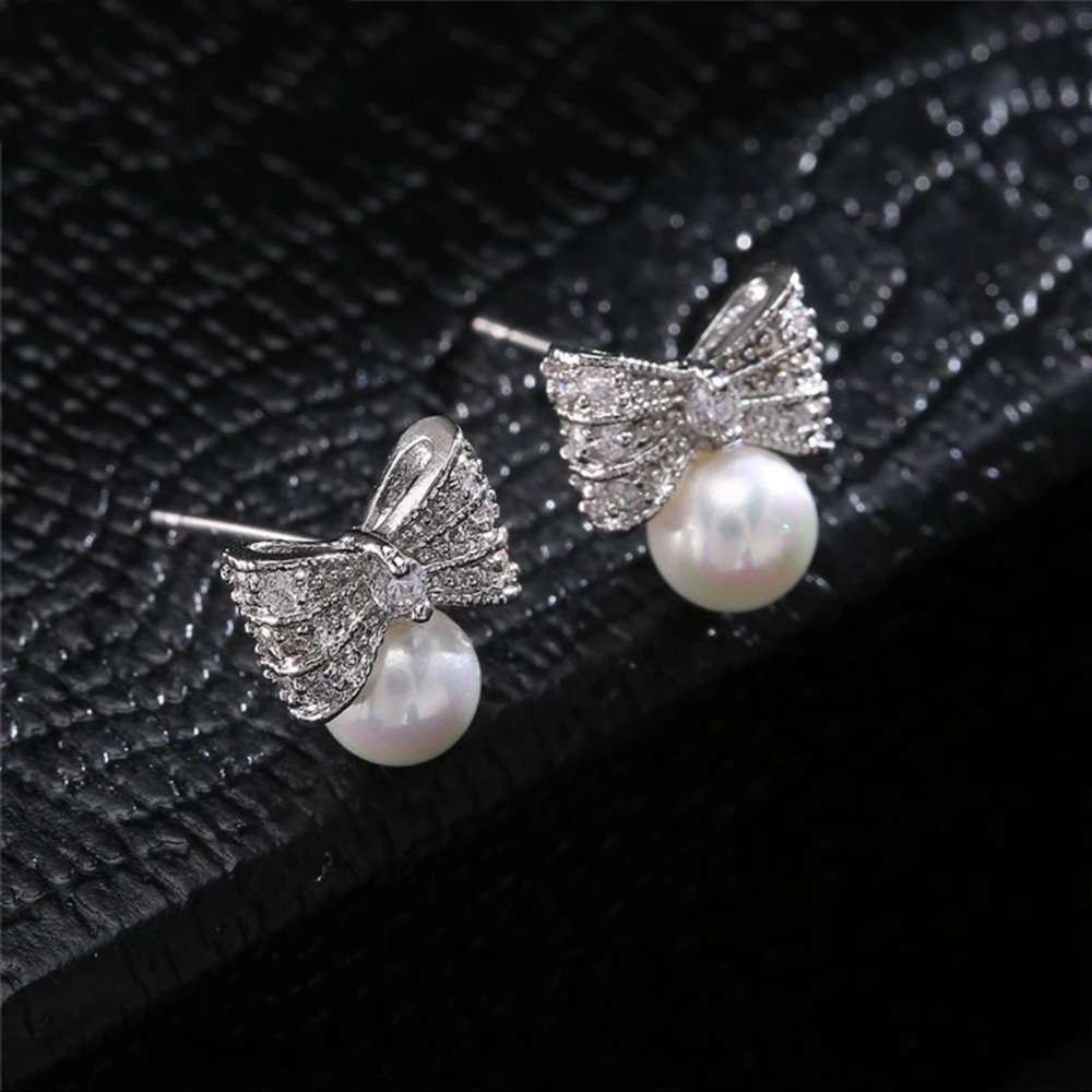 Bowknot Pearl Earrings